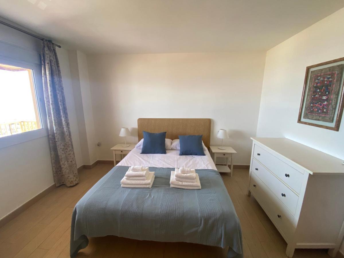Albamar Frontline Beach Apartment 3 Bedrooms Фуeнхирола Екстериор снимка
