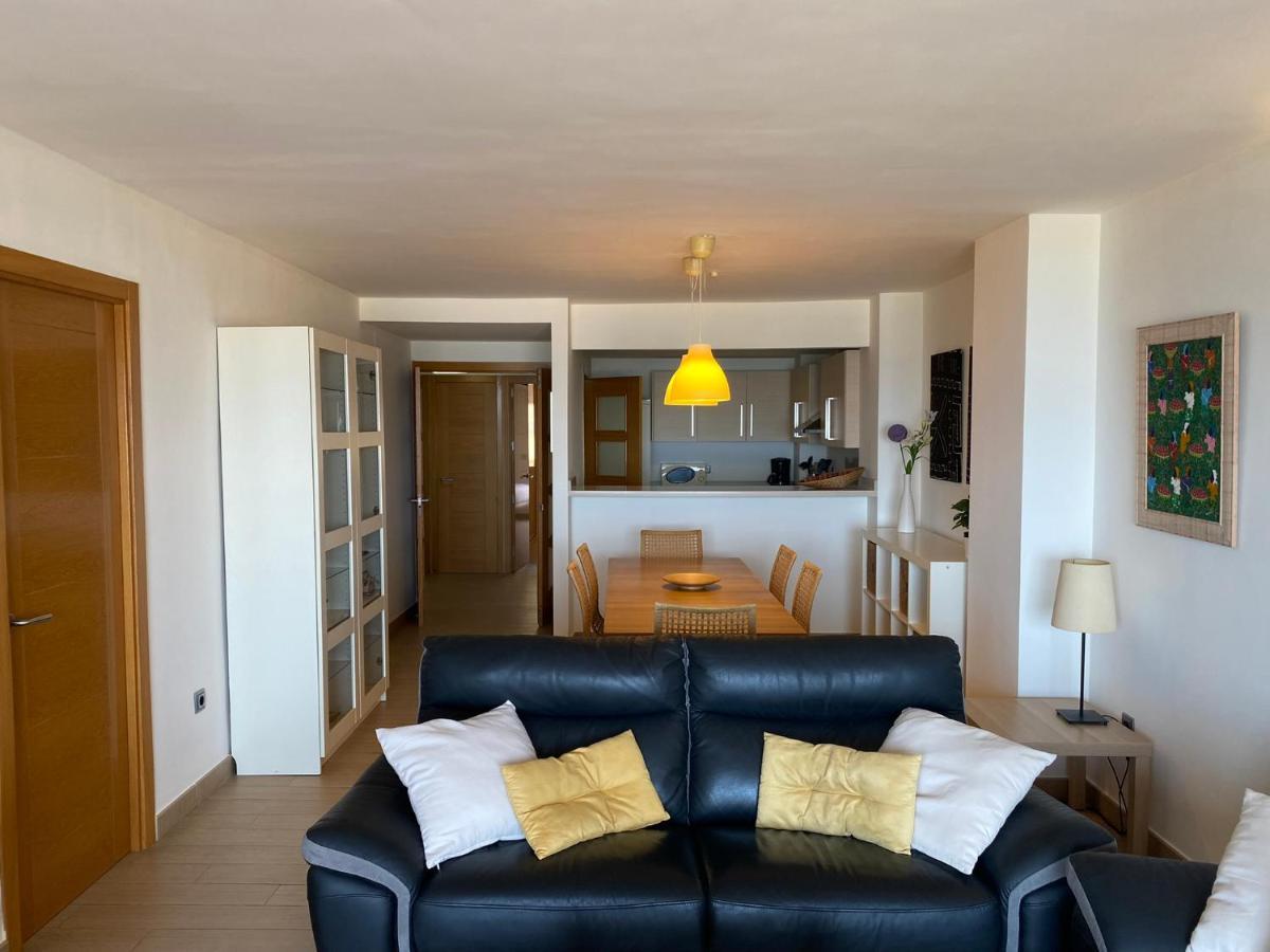 Albamar Frontline Beach Apartment 3 Bedrooms Фуeнхирола Екстериор снимка