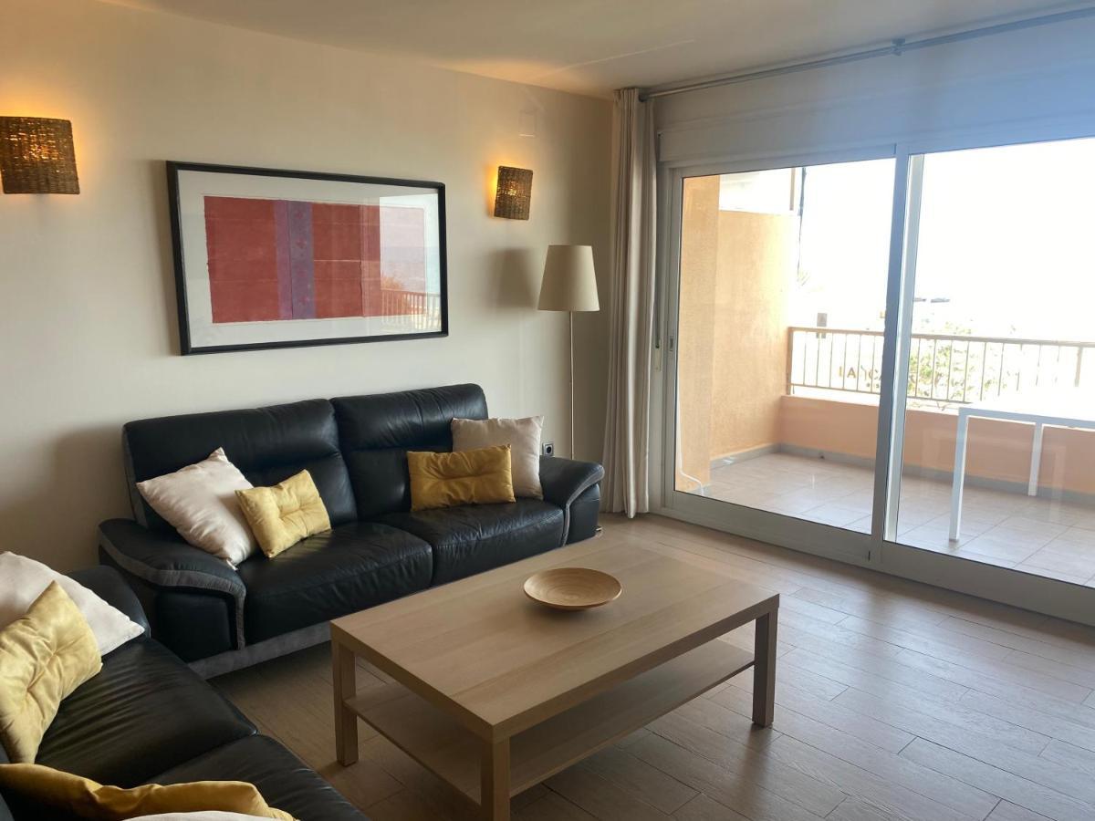 Albamar Frontline Beach Apartment 3 Bedrooms Фуeнхирола Екстериор снимка